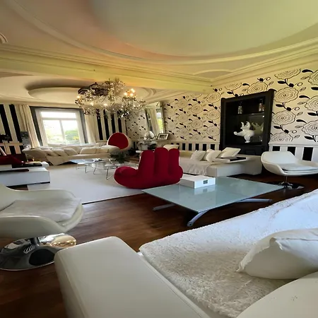 Estate In Saint-pavace Near Le Mans Circuit