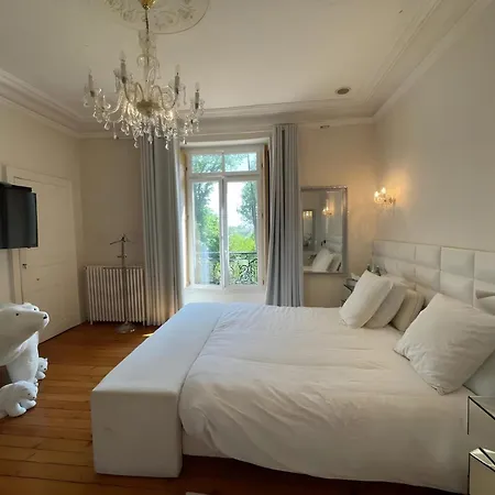 別荘 Estate In Saint-pavace Near Le Mans Circuit